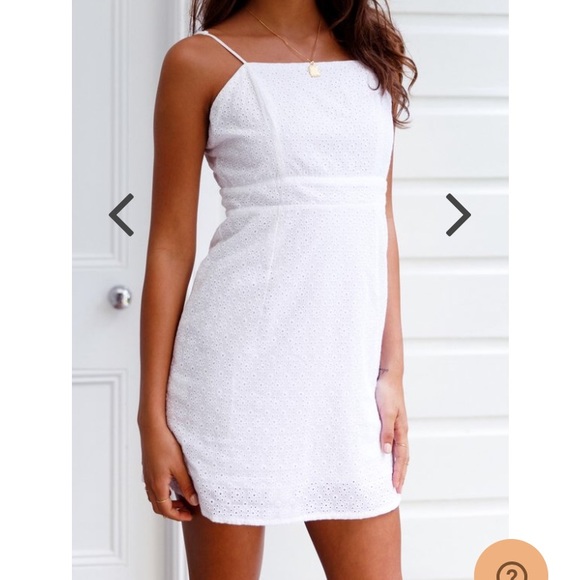 White mini dress - Picture 3 of 5